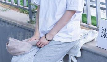 BoBoSocks袜啵啵 – 一双皮鞋的心声，小沫用照片让它成名了！