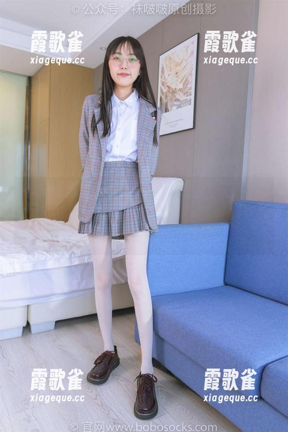 BoBoSocks袜啵啵 - 深入浅出，稚予的套图里，浅蓝色短棉袜打开了另一种可爱之门!