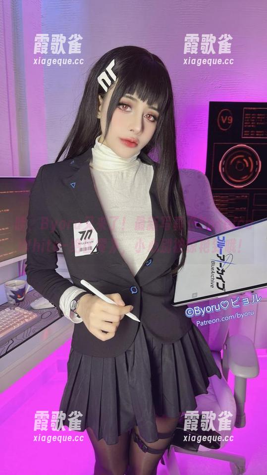 哇，Byoru又来了！最新写真《BurniceWhite–绝区零》，小心别被惊艳到哦！