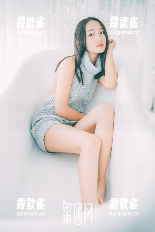 GIRLT果团网 - 穿上高跟鞋的莫雅琪，踩出了哪些有趣的瞬间——原图别样展示
