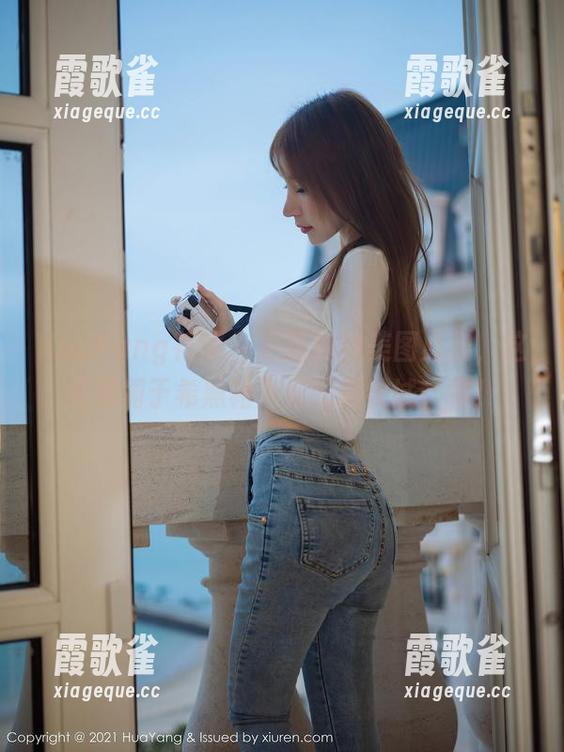 HuaYang花漾 - 更新你的美图必备，这又是周于希黑裙黑丝的新尝试，赞！