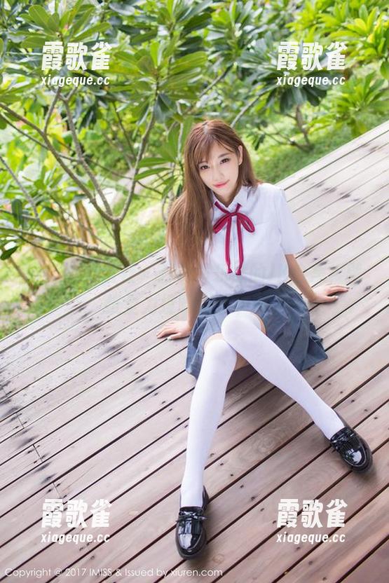 IMiss爱蜜社 - 打开黄乐然的JK合集，壁纸全力投喂你的审美！