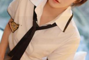 MFStar模范学院 – Jennanni_Jen的白衬衫作品，谁说这一件不能玩出花样？