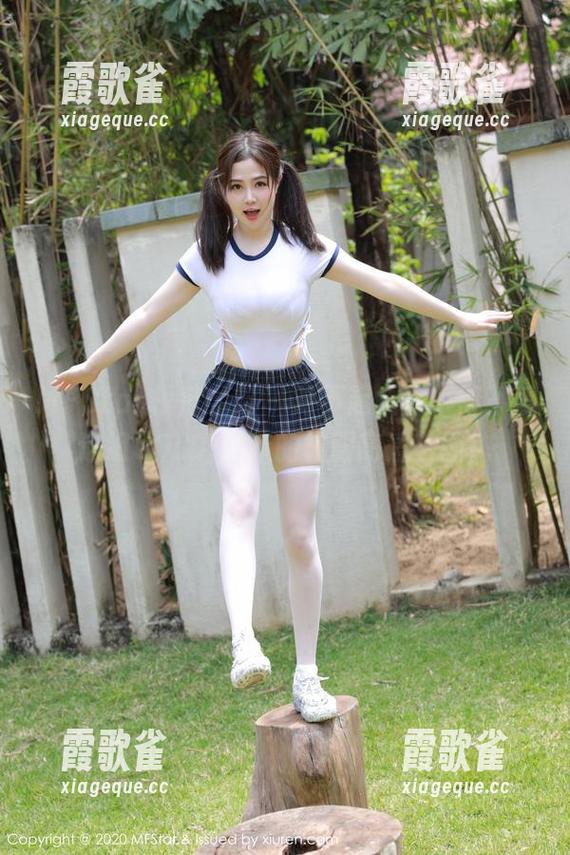 MFStar模范学院 - 对不起，你不得不爱这组SOLO-尹菲的校服高清套图！