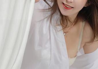 MFStar模范学院 – 妞妞koko的写真与剧情：一场无法预料的轻舞