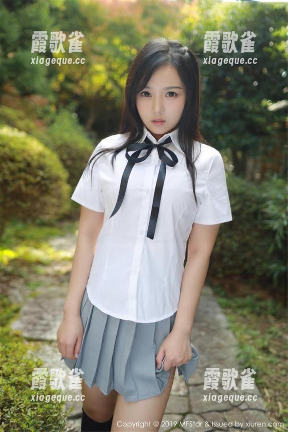 MFStar模范学院 - 甜筒晓彤蕾丝图包：无意间的魅力让人难以抗拒。