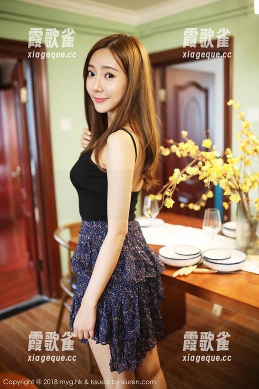 MyGirl美媛馆 - 唐琪儿il的泳装写真，明明是夏天却硬要装冬天的样子！