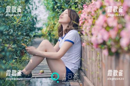 TGOD推女神 - 尤美Yumi的圣诞全套，光看原图就想偷偷复制一下！