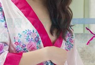 UGirls尤果网 – 游子熙的花嫁，真美图！看得我啧啧称奇，完全不想走开。