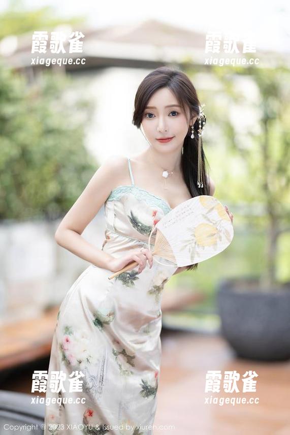 XIAOYU语画界 - 看了梦心玥私拍，我觉得我也该考虑加入个制服俱乐部，毕竟仪式感不能少！