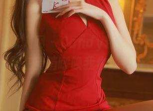 Xiuren秀人网 – Candy糖糖裸足的美图，好像在悄悄呼唤我也脱掉鞋子。
