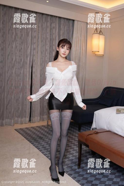 Xiuren秀人网 - 随便翻翻：楚恬Olivia日常写真里的那些不小心被发现的‘小熊’耳朵
