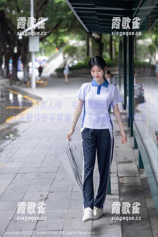 Xiuren秀人网 - 毛衣里的盼盼玉奴，试试下载这份写真集，能不能戳中你的软肋？
