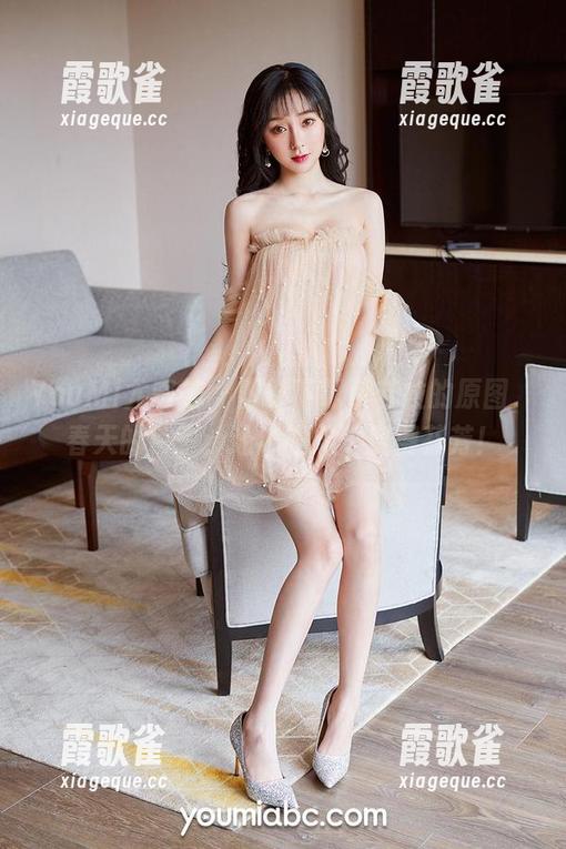 YouMi尤蜜荟 - 限时下载费若拉的原图，春天的色彩，让‘尴尬’变得芬芳！