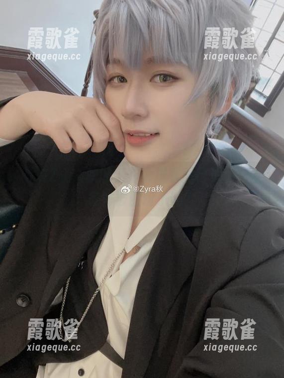 听说Zyra秋的新作大凤套图已更新，准备好被圈粉了吗？