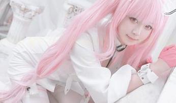 再看asagiriai(爱ちゃん)的私拍图，我只想说马修和我太有缘了！