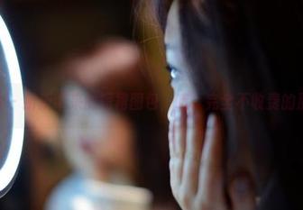 pans – 折折带来的短裙图包，哦，完全不收费的那种！