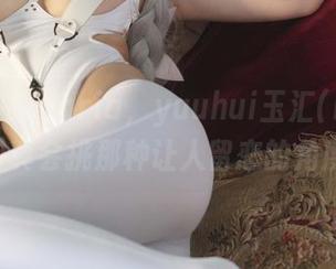 私房里的Elaria，yuuhui玉汇(kokuhui)真会挑那种让人留恋的角度。