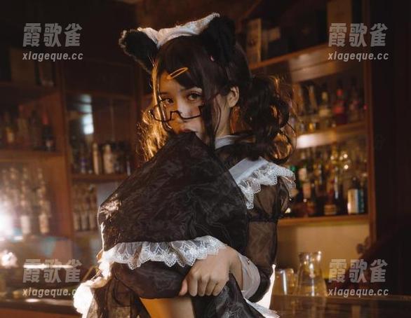今天的主题是：笑中带狠！一笑芳香沁恶魔姐姐套图分享，绝对不能错过。