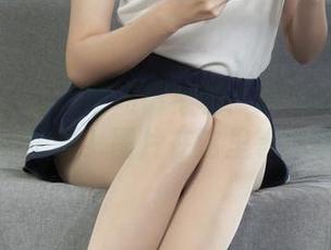 丽柜 – 汐汐近期短裤福利：想知道她的腿有多细吗？图片在这里等你哦～