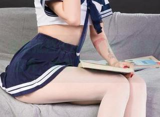 丽柜 – 谁能抵挡汐汐的诱惑？私拍资源大公开，香茧足玉等你来。