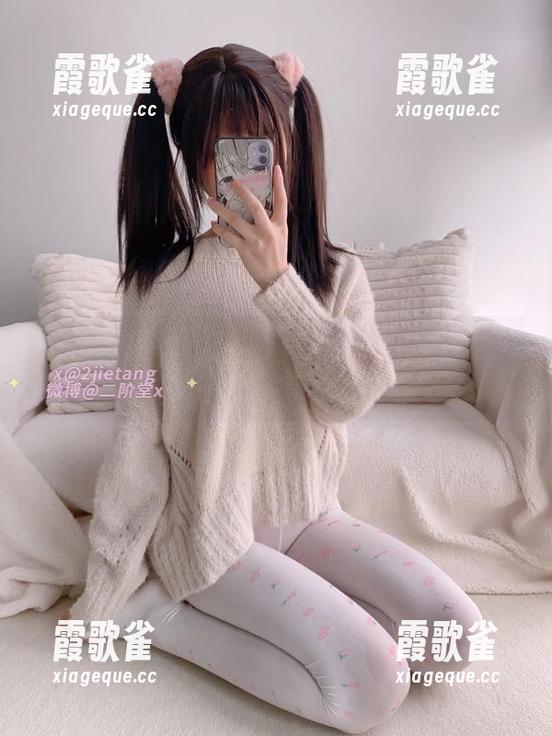 蓝色的宁静？二阶堂宅绘子又来了，她的写真图包让我停了好久。