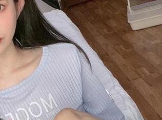 倦倦喵最新写真集，鱼骨胸衣，难道在捕捉海里的灵魂吗？