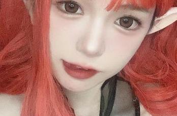 倦倦喵网袜私拍：这感觉，彷佛一只猫轻轻经过…
