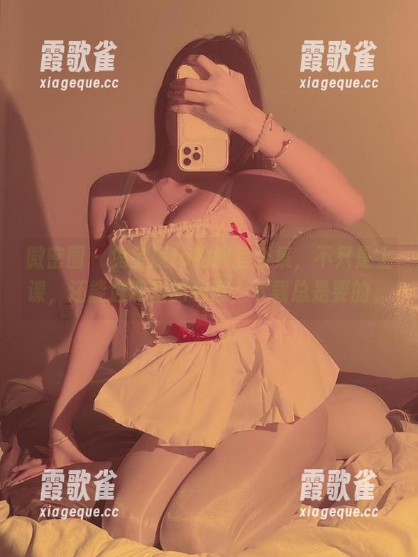 微密圈 - 兔宝妮to的教室合集，不只是上课，还能逃课后的味道，下载总是要的。