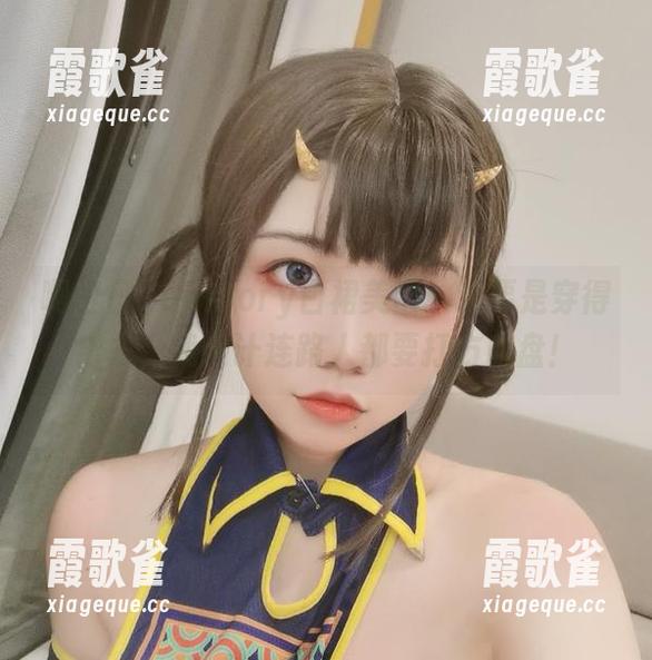 啊日日_Ganlory 啊日日_Ganlory白裙美图:这要是穿得出去,我估计连路人都要打方向盘!