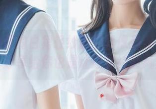 喵糖映画的白裙轻纱原图就像悬浮在空气中，分享给你也是让这轻纱随风舞动