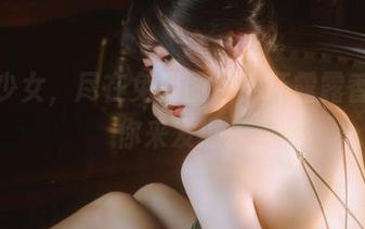 百变少女，尽在免费图包！坏露露香宝等你来发掘。
