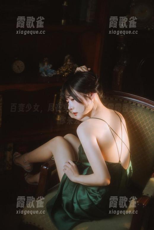 百变少女，尽在免费图包！坏露露香宝等你来发掘。