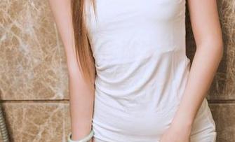 头条女神 – 筱溪带你游泳：无圣光死库水合集，晒个黑！