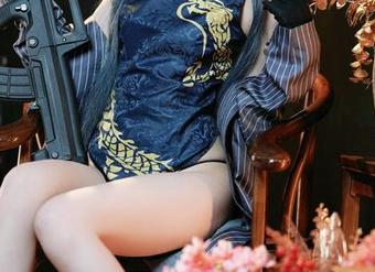 一套就够？宫本樱的奥古斯特女仆装合集打破你的想象！