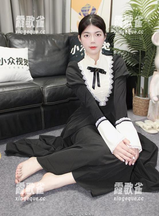 小众视觉 - 彤彤带上妹妹的私房图集，话说她们俩谁更会撩？