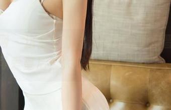 尤果网 – 这全套作品，COCO直接晋级为可爱皇后，太容易招人喜欢了。