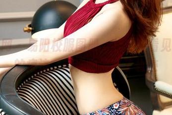 尤果网 – 易阳校服图册，从衣服看见青春的痕迹，或许也偏离了轨迹