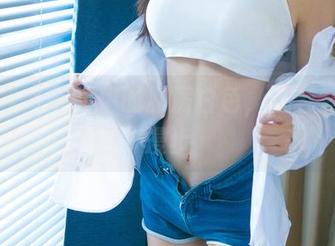 尤果网 – 陈幼伊的私房白色，恍若在云端漫步