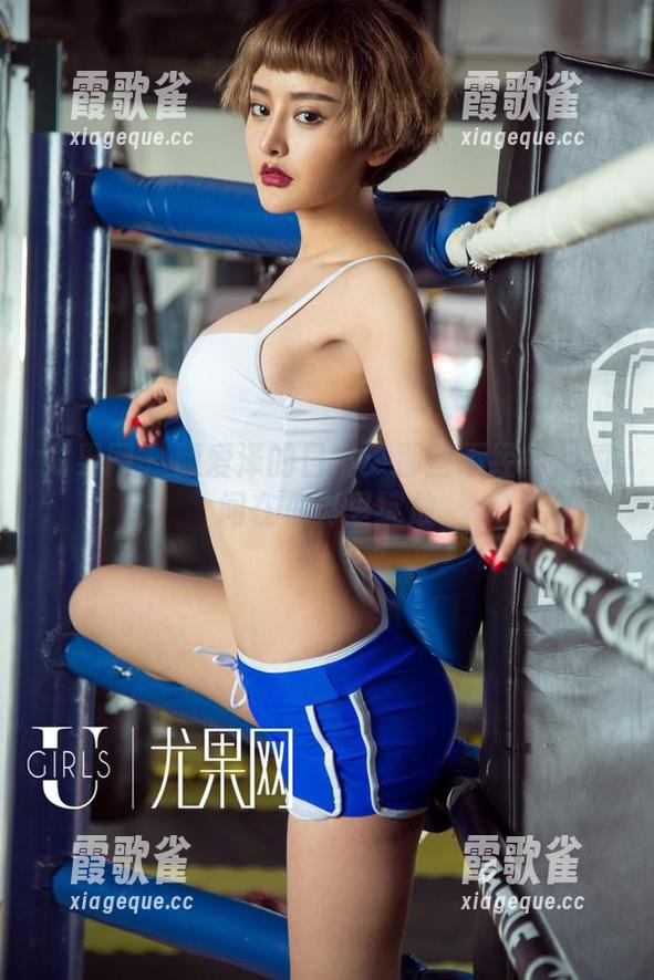 尤果网 - 颜爱泽的日常：那些不经意的瞬间在写真里绽放