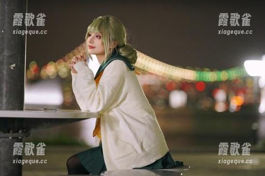 幼爱youmeko和镂空，高清写真集里的点滴绝美捕捉！