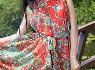 推女神 – 免费白裙图集——Kiren_程程程和她的裙子让你想问：谁才是真正的女主角？