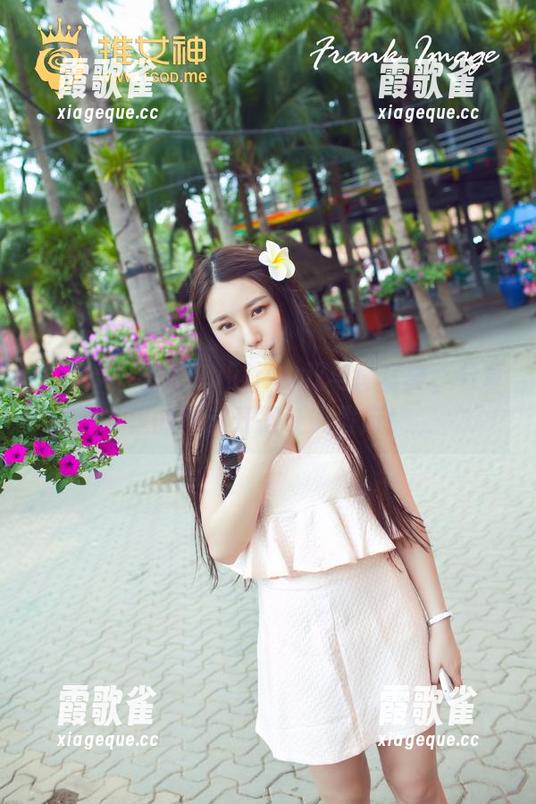 推女神 - 思淇Sukiii的双马尾写真，分享里的脑洞开得让人发麻！