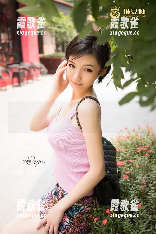 推女神 - 最新的苏糯米圣诞合集，注意啦，右边的糖果好像在隐约对你眨眼！