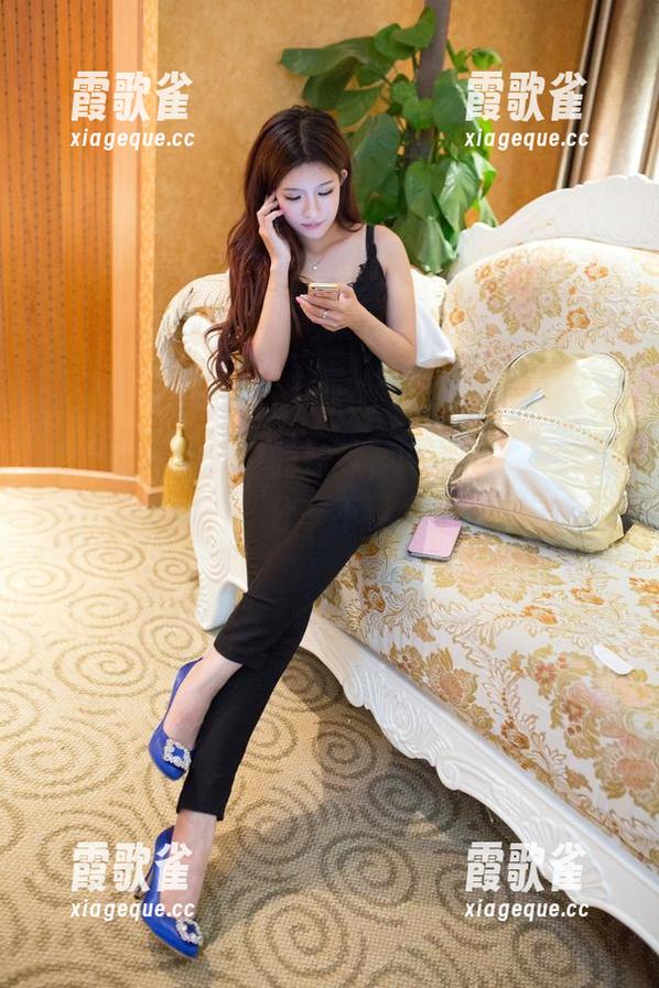 推女郎 - 何何夕的妹妹，网红界的美图达人，冷静，分享不要太过分啊！