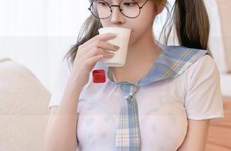星颜社 – 拿走不谢！星冉比基尼高清图片，夏天的风已吹来。