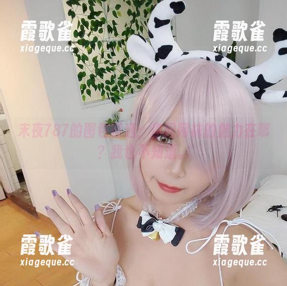 末夜787的图包精选：你问网袜的魅力在哪？我也不知道。