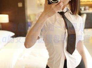 微密圈 – 彻底颠覆认知——果儿Victoria的女王私房图包等你来瘫