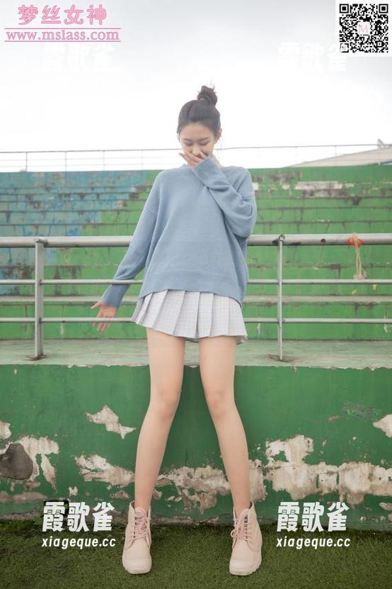 梦丝女神 - 观察入微！晓晓的黑色套图，真心想说：这个角度真会玩，意外的惊艳！