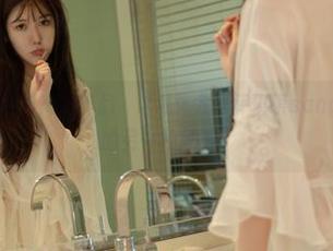 模范学院 – 这份高清作品，让我体会到薛琪琪sandy在礼服里的另一种风情。